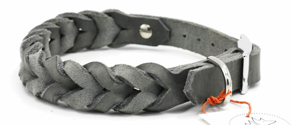 Handgemachtes Fettleder Halsband mit Flechtung