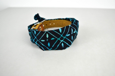 Schlauch - für's Halsband, Batik Schwarz mit blauem Muster