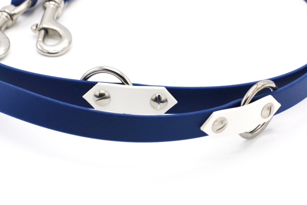 BioThane® Leine verstellbar in dunkelblau mit weiß im Detail
